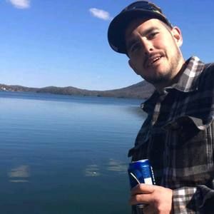 Meet your Posher, Cameron